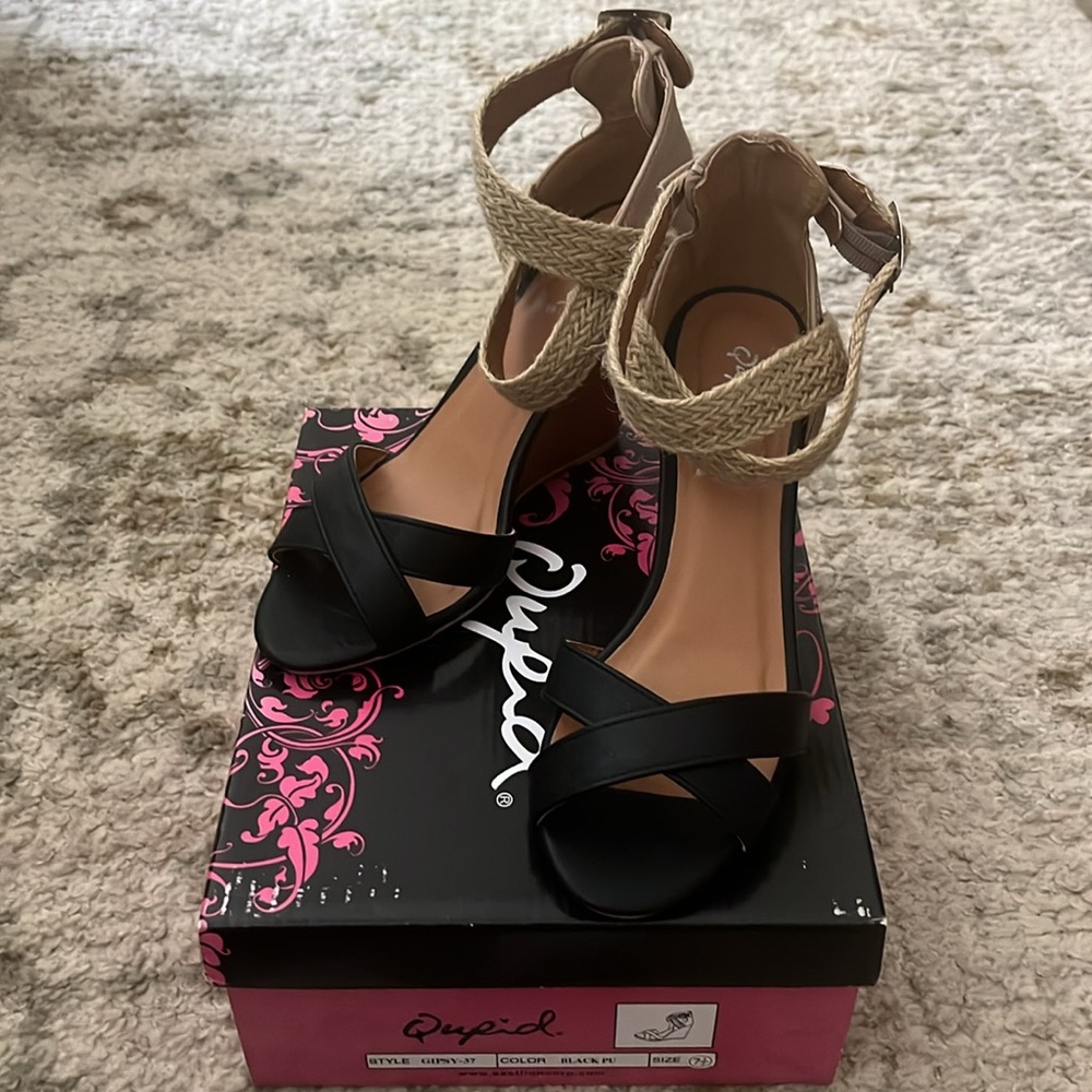 Wedges - Picture 4 of 6